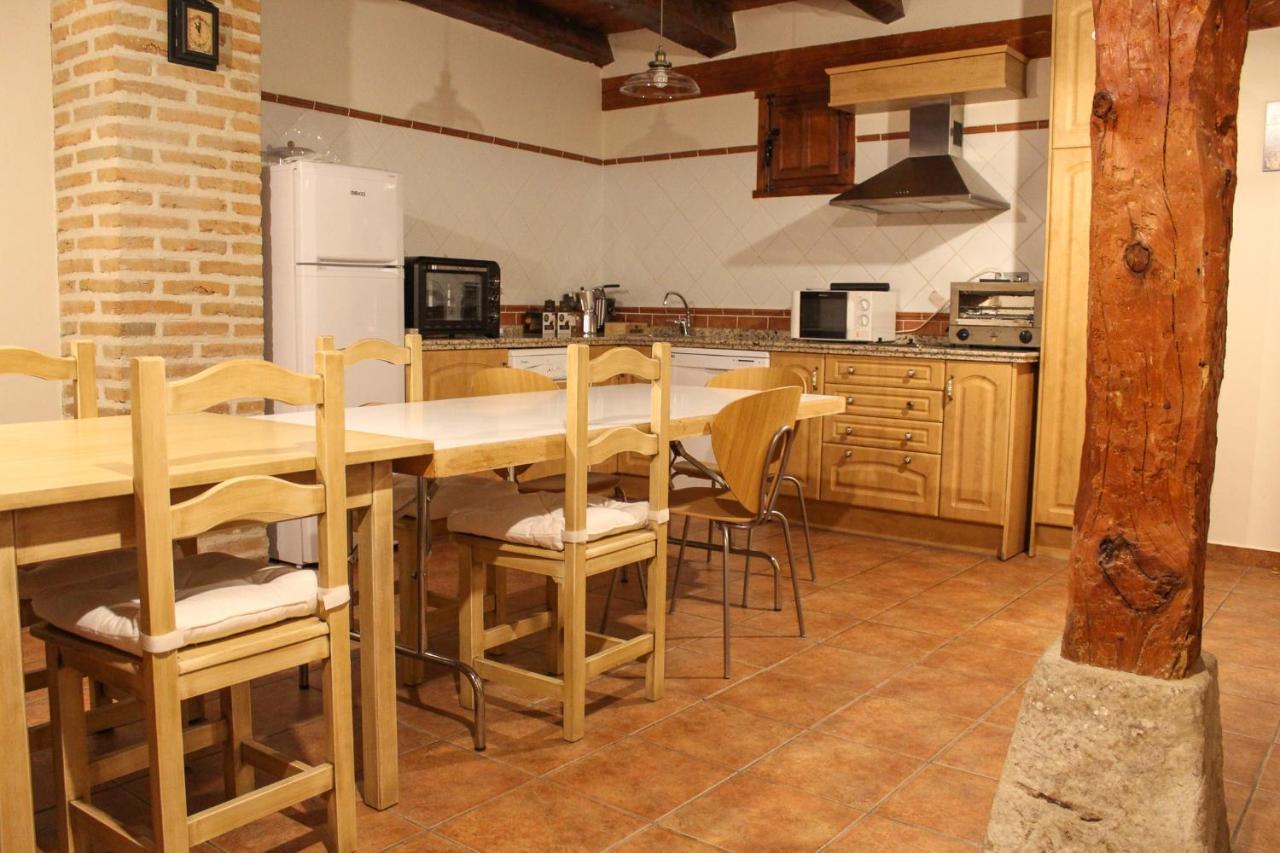 Casa Rural Las Bodegas Valbuena De Duero Buitenkant foto
